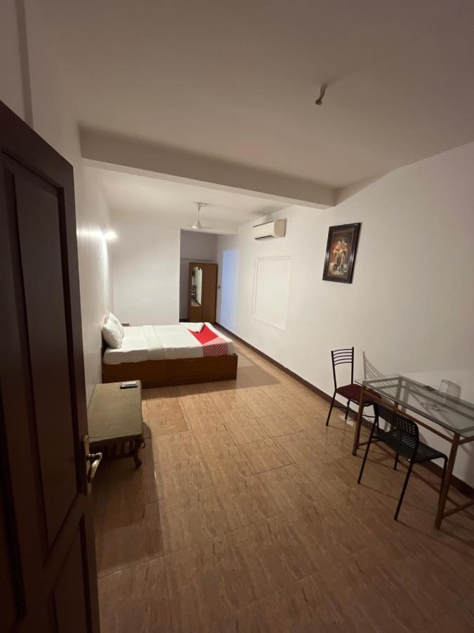 Tower 21 Regency Hotel Kochi Exteriér fotografie